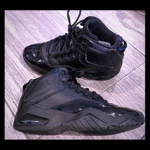 Jordan b’loyal